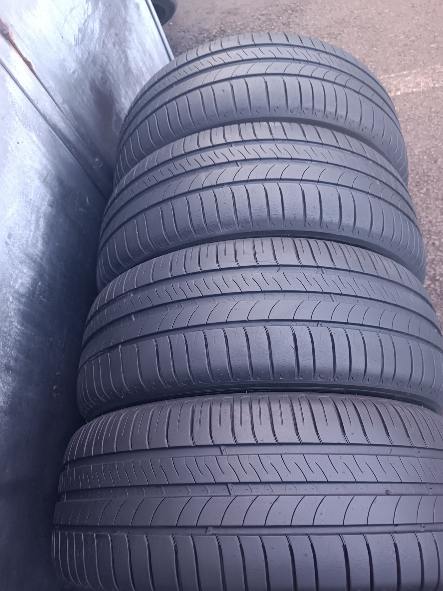 205/55/16 Michelin
