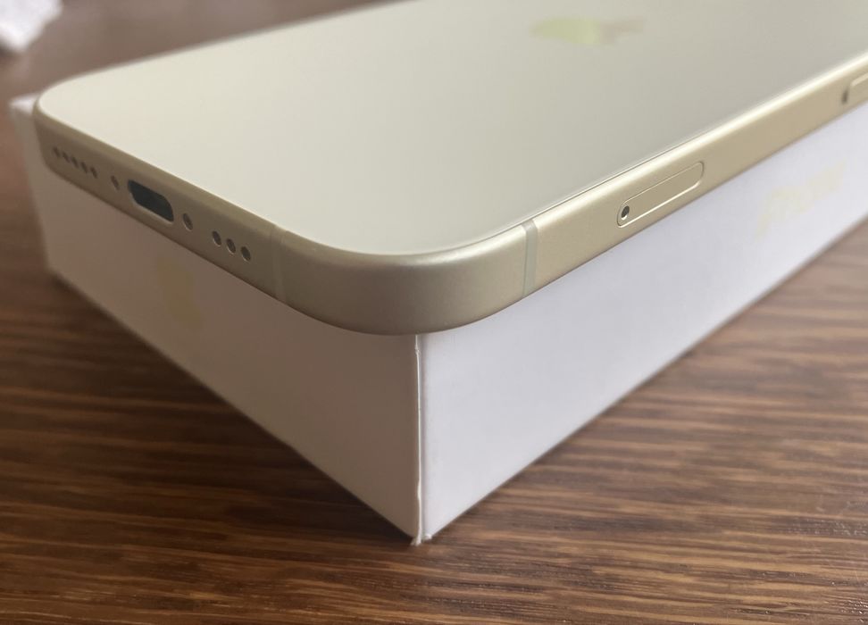 Iphone 15  128gb yellow