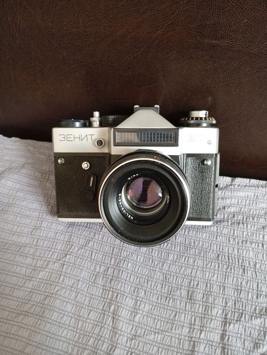 Продам фотоаппарат зенит