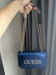 Geanta Guess, noua