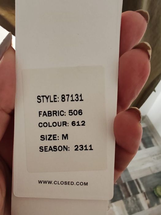 Geaca subtire marca Closed