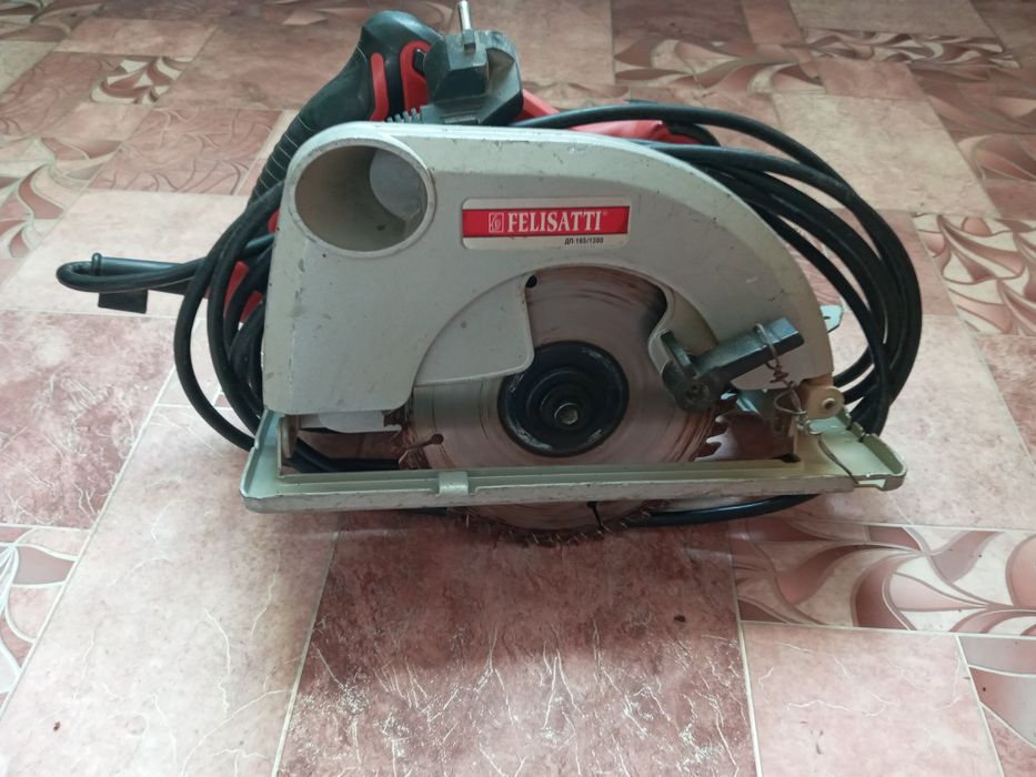 Пчелка Пила Felisatti