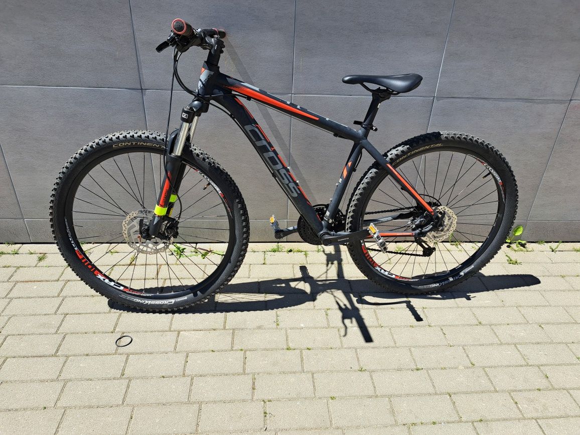 Bicicleta Cross, roti pe 27.5