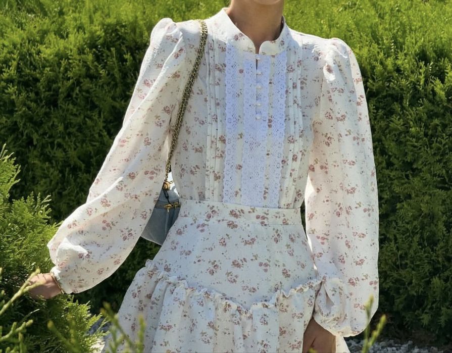 Платье-комбинезон за 25 000 тенге