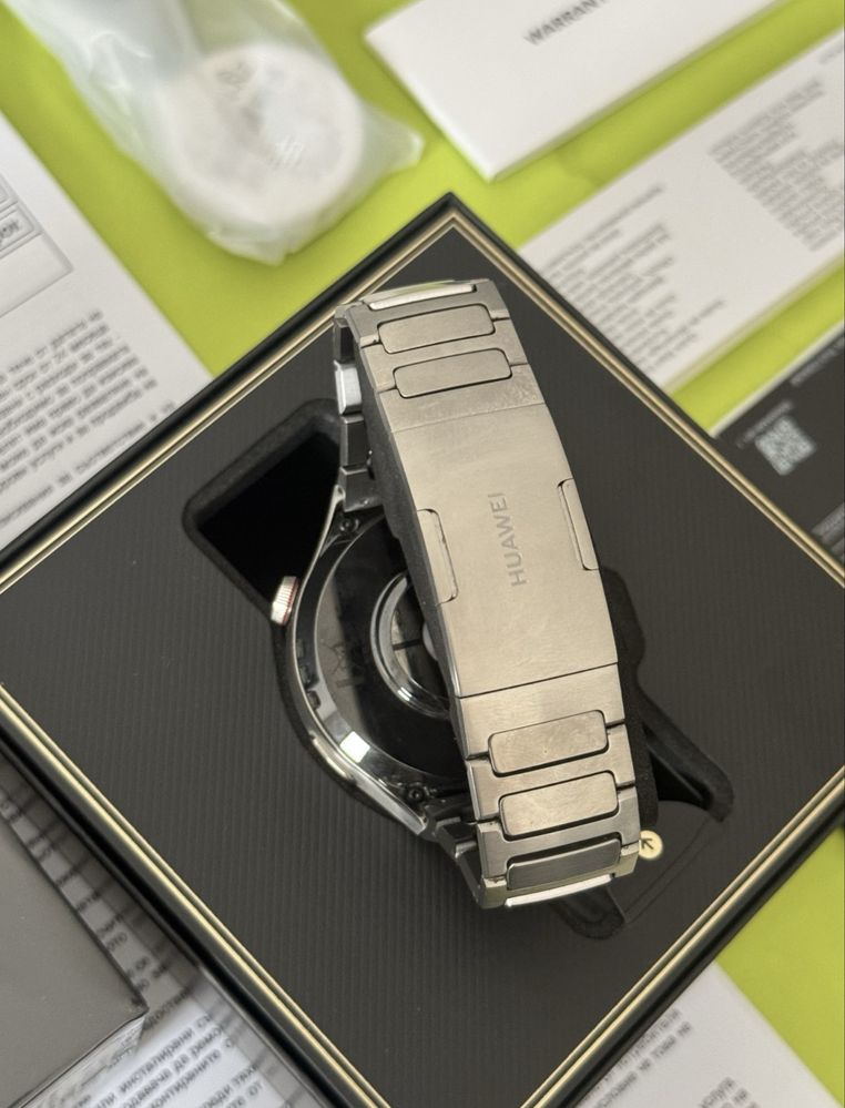КАТО НОВ 48mm Huawei watch 4 Pro LTE Yettel Гаранция 2025г. Titanium