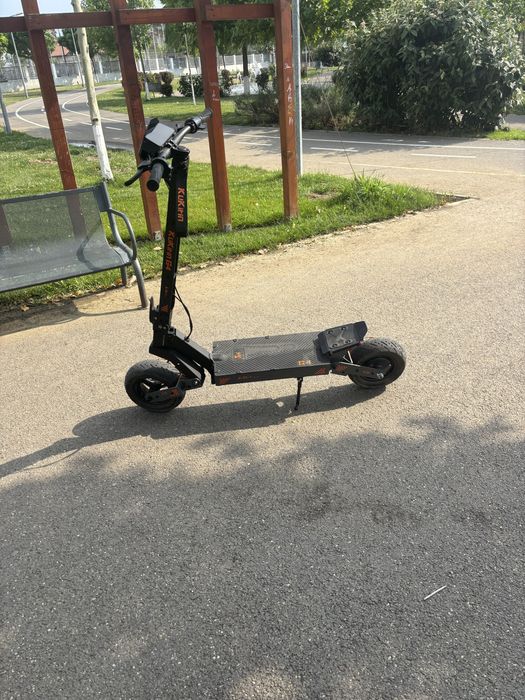 Vand trotineta Kukirin G4