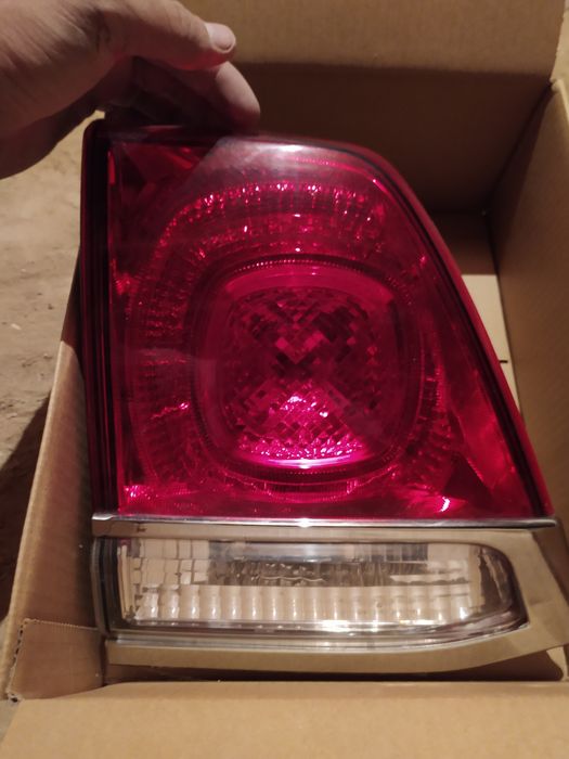 Задание фары Ленд Круизер 2008