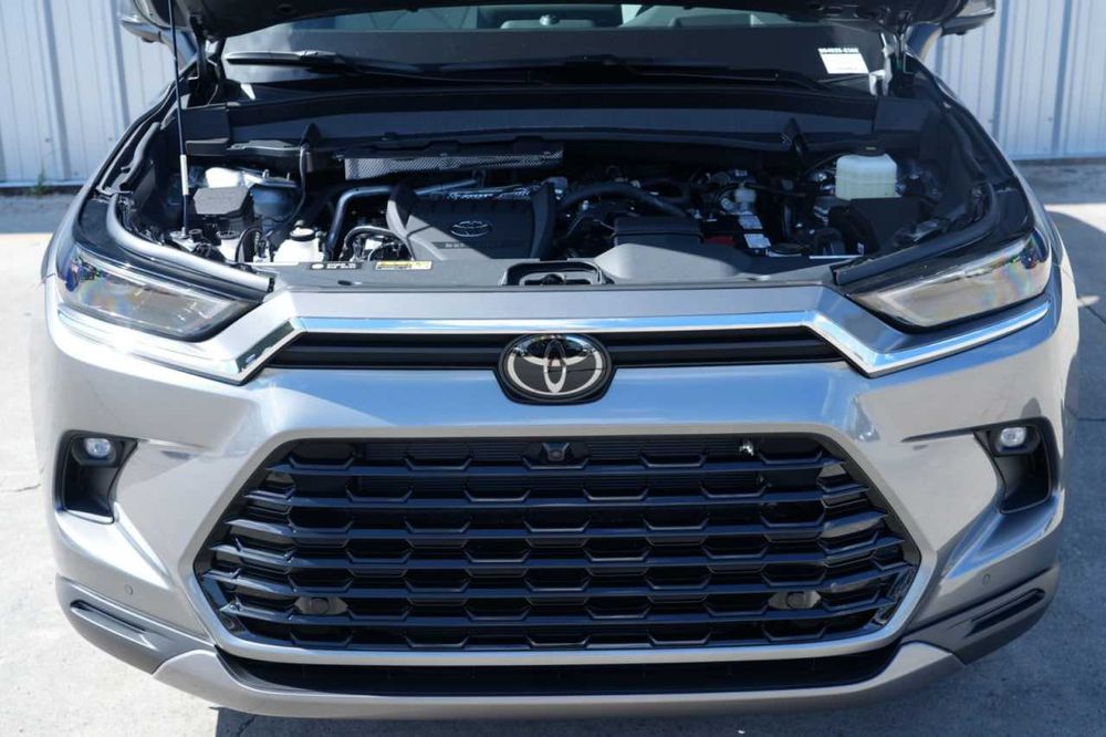 2025 Toyota Grand Highlander Platinum
