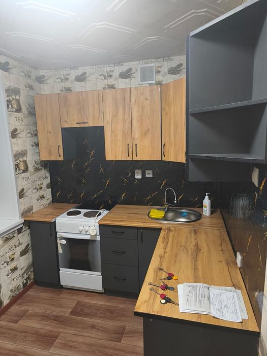 Срочно 1ком.кв.район гор. Парка.