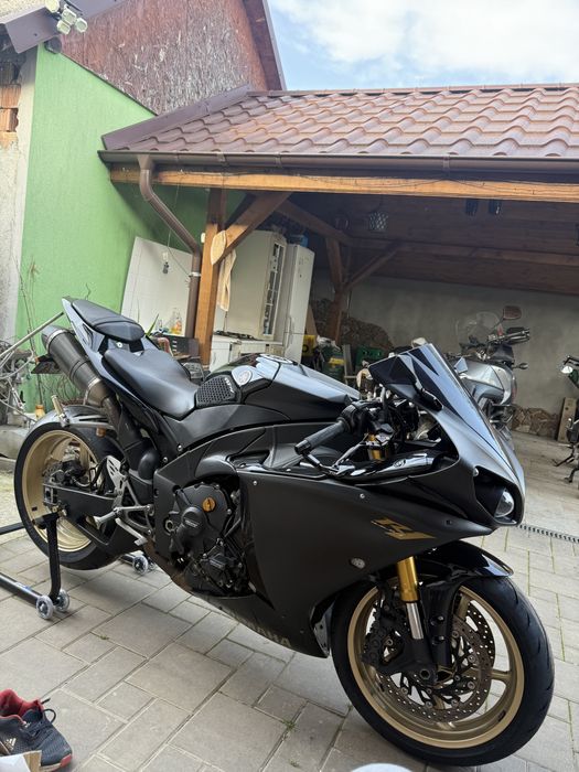 Yamaha R1 2009 RN22 Big Bang