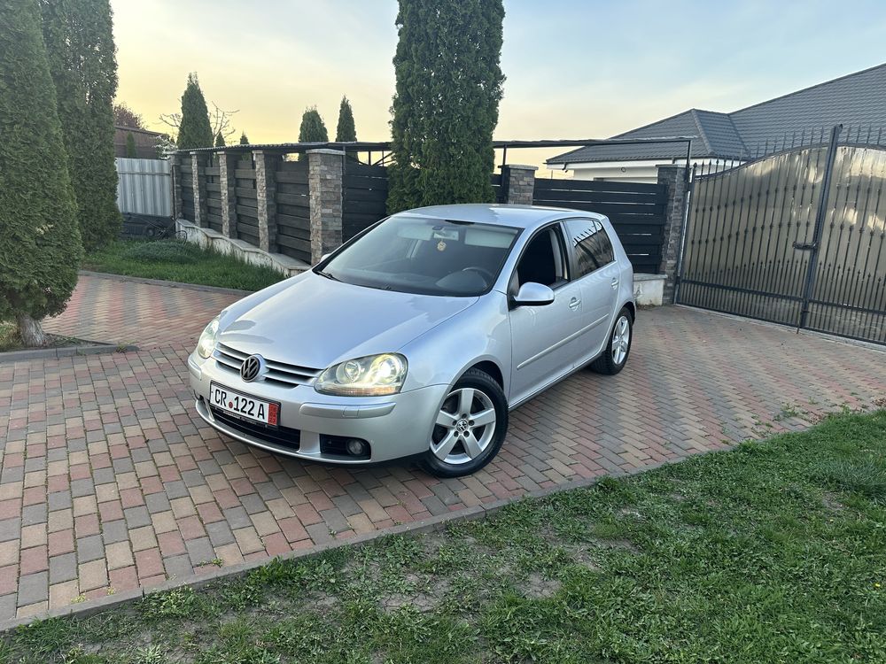 VW GOLF 5 2.0tdi* 140cp*2005*IMPECABIL!!!