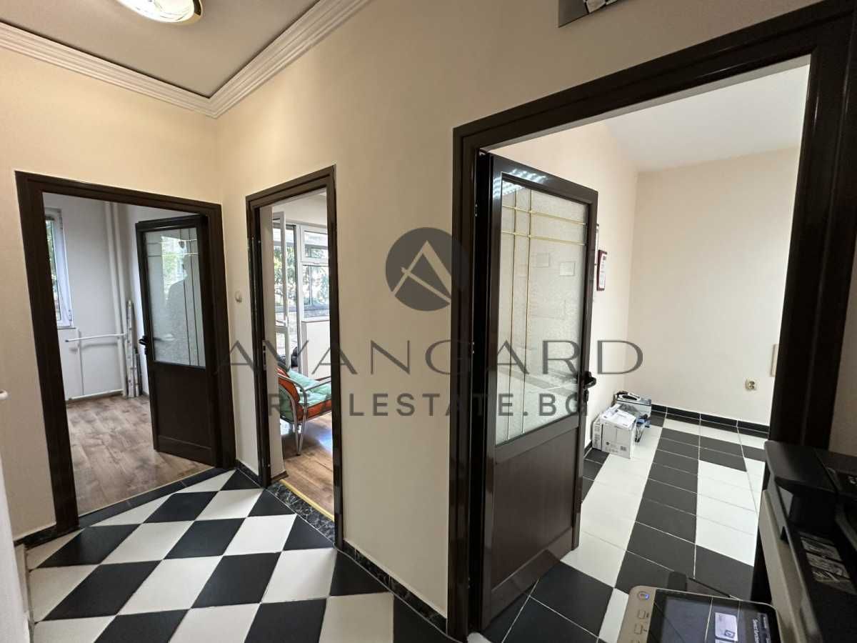 Продава се Многостаен апартамент в Пловдив, Кършияка - 97 кв.м за 1758 €/кв.м - Снимка #4