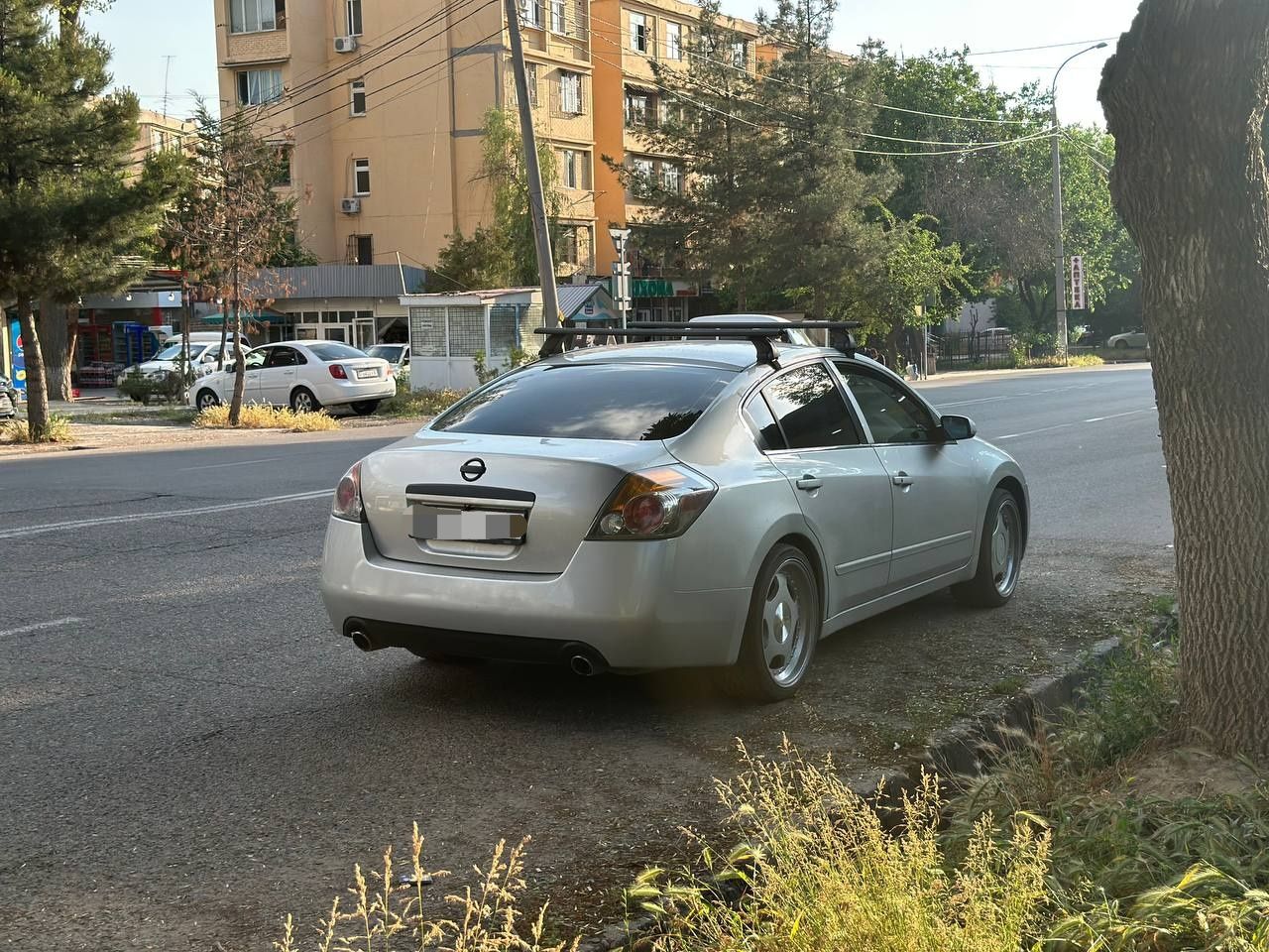 Nissan Altima L32  Dubai.  152.000 probeg. Zor sostoyaniyasi