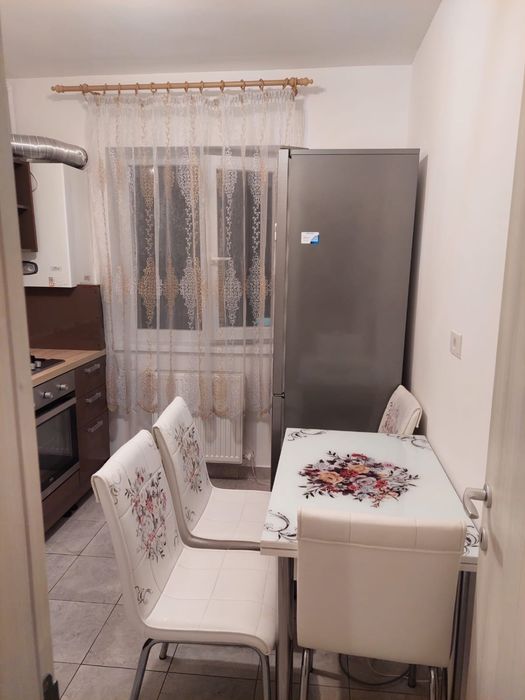 Inchiriez Garsoniera