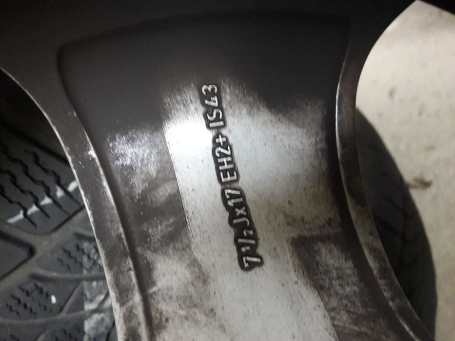 17 цола джанти за BMW  E-60  4X4-Зимни гуми