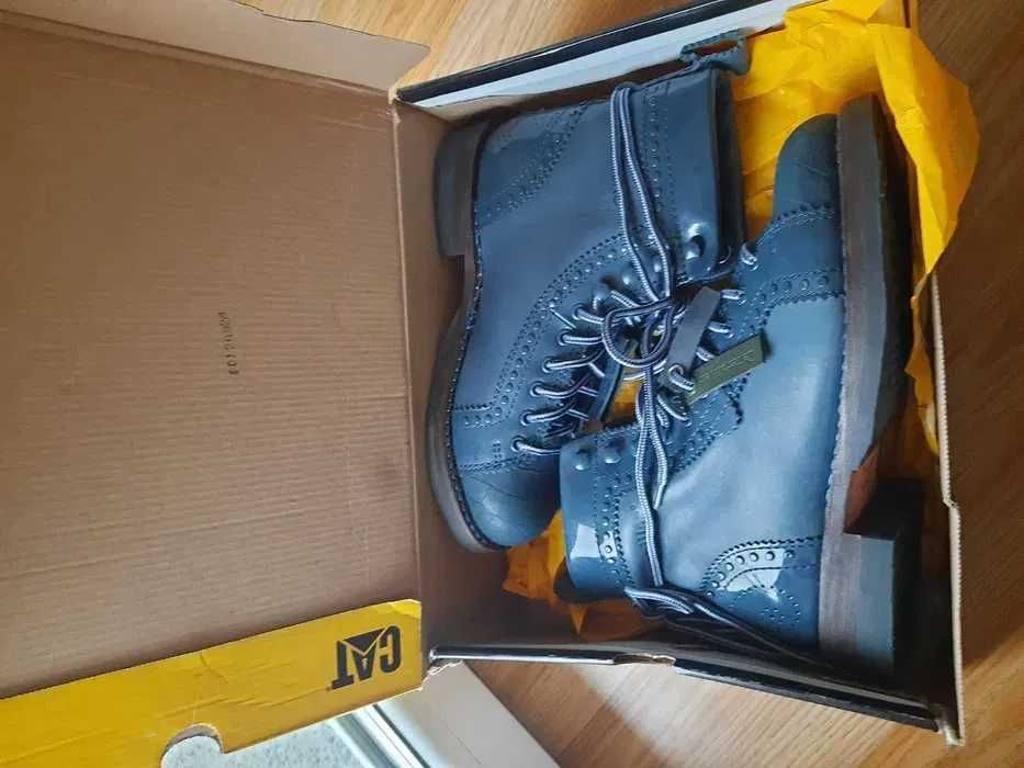 Оригинални дамски боти caterpillar номер 40-41 естествена кожа