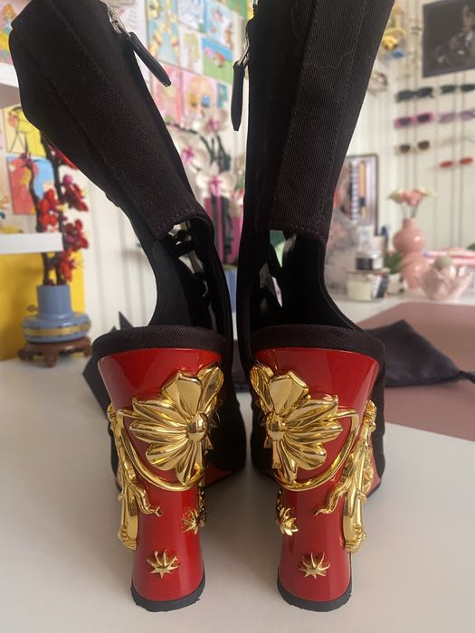 Prada чорапи оригинални