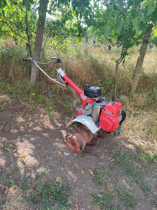 Мотофреза honda .