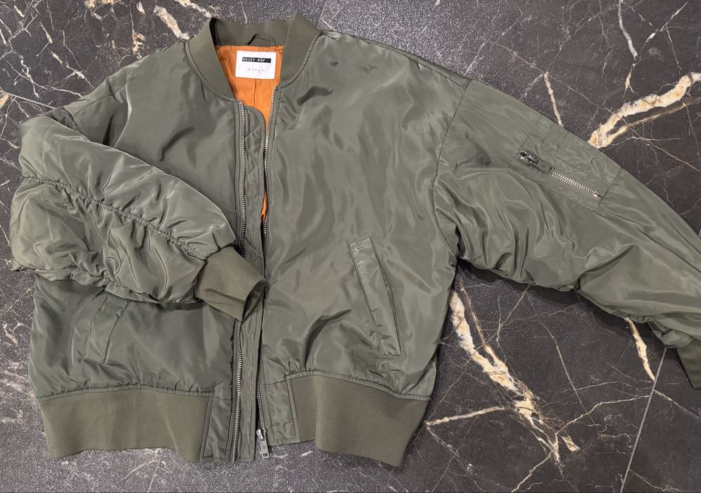 Дамско яке бомбър- Noisy may