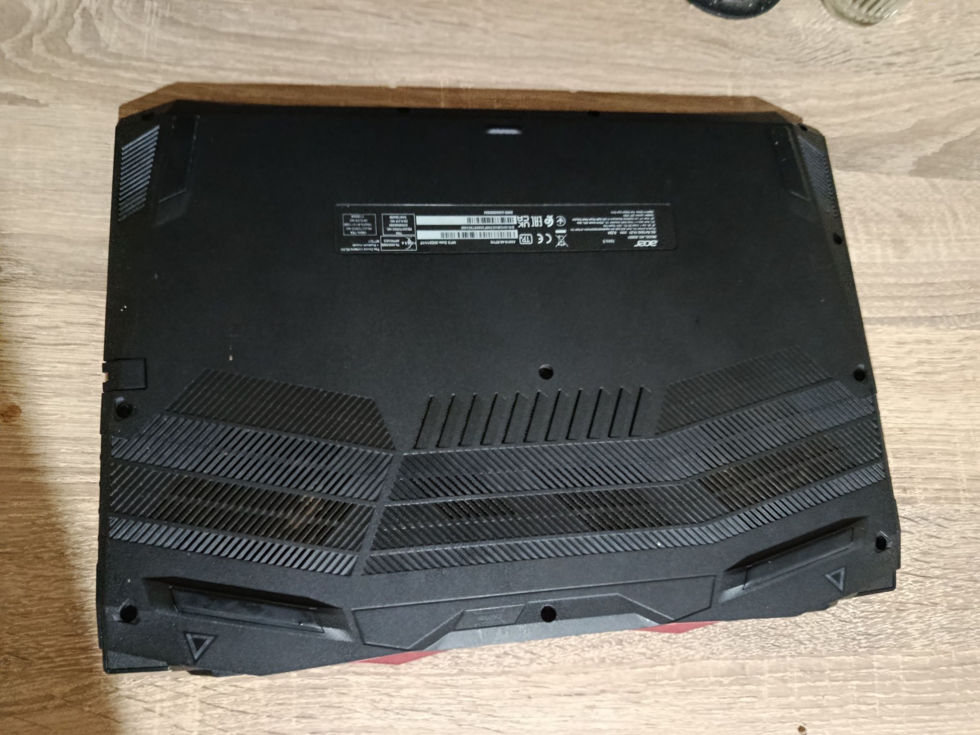 Vând laptop Acer nitro5