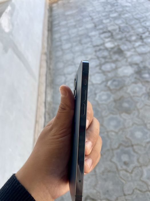 IPhone 12 pro, Original zaryadchiki bilan