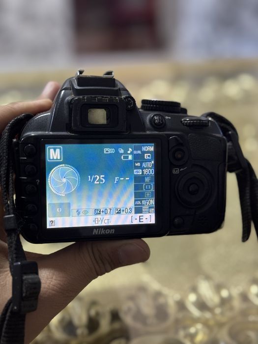 nikon 3100 sotiladi xolati zor
