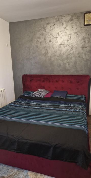 Apartament 3 camere mobilat si utilat la parter