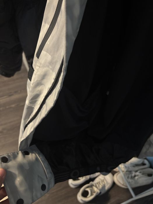 Oakley TC Earth Ski Jacket Shell Grey Mountain Tie Dye