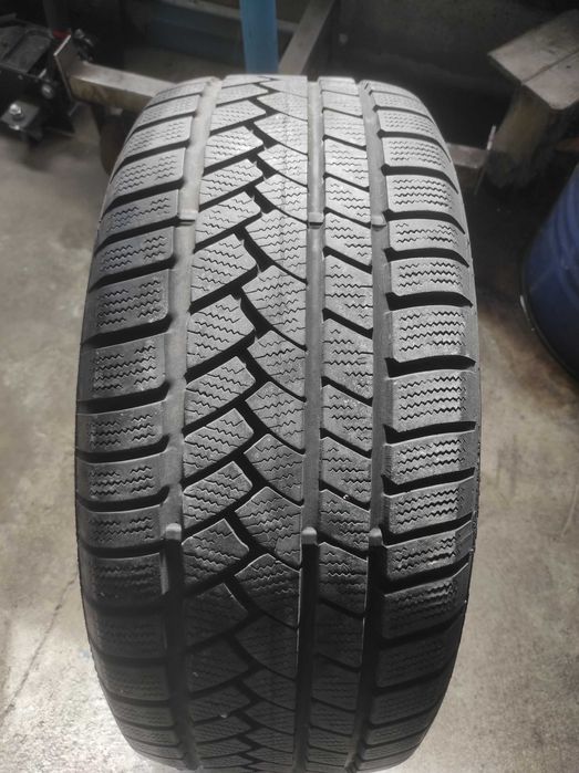 Зимни джипови гуми Continental 275 55 17