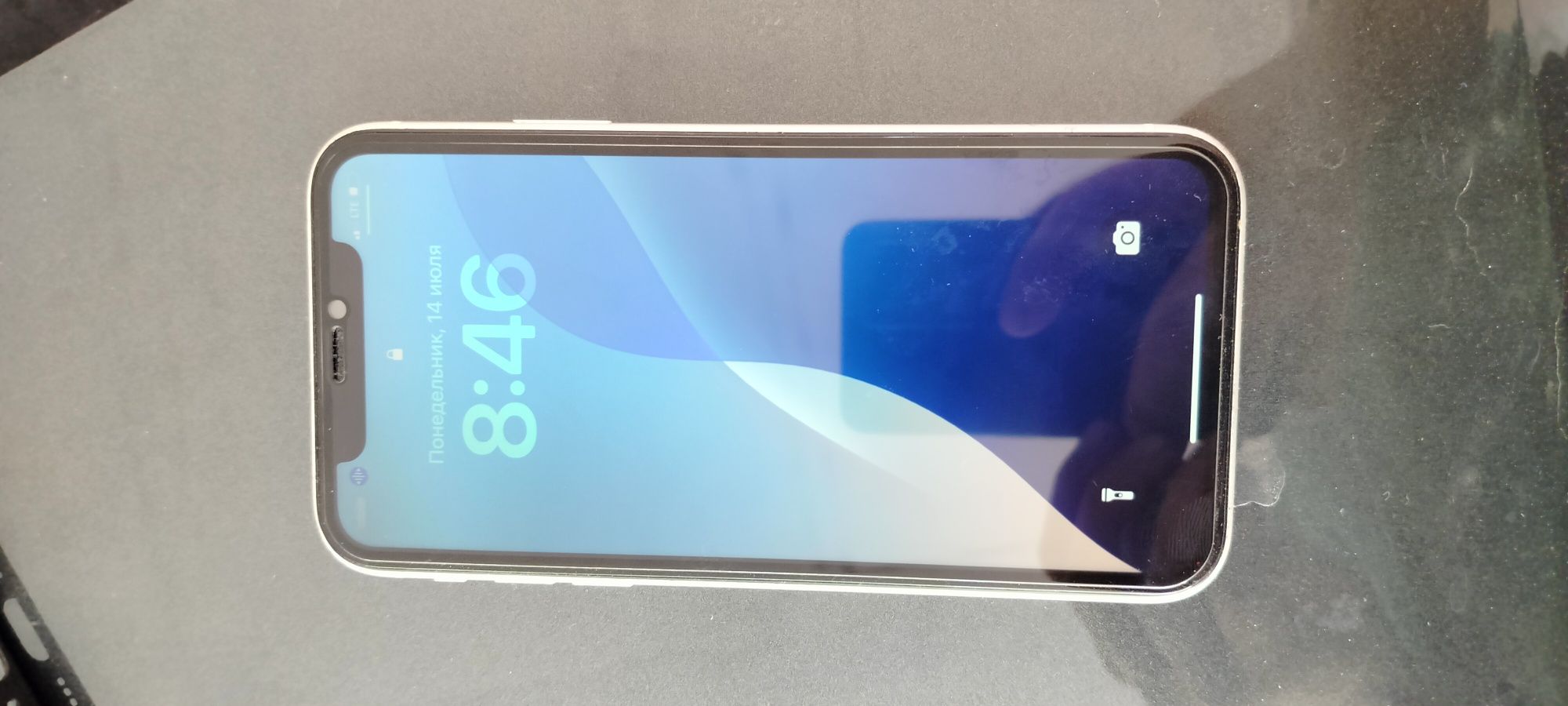 iPhone 11 с гарантией договорно