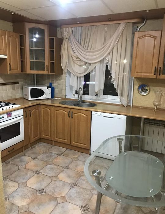 Сдам срочно 2-ком квартиру длительно в Уральске