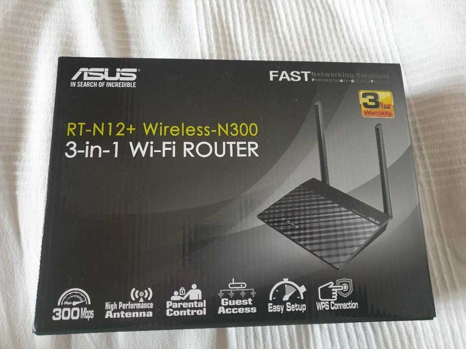 ASUS RT-N12+ Wireless N300 3-in-1 Wi-Fi Router