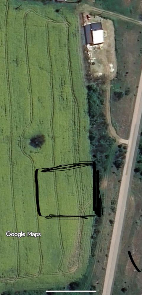 Парцел на брега на язовир Тича село Ловец