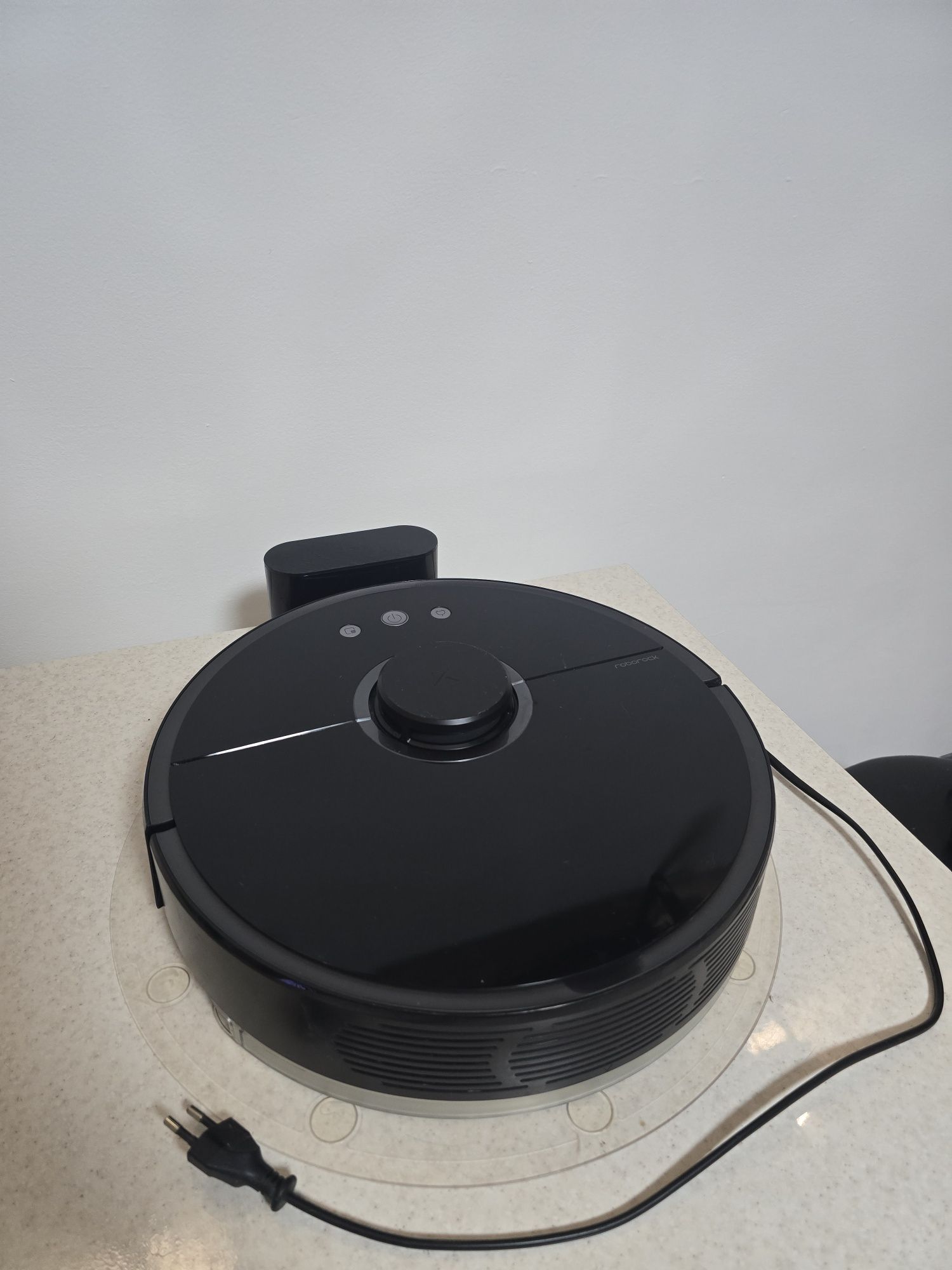 Робот пылесос с влажной уборкой Roborock S552-00