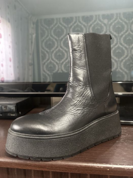 Продам сопоги Zara 37 размер