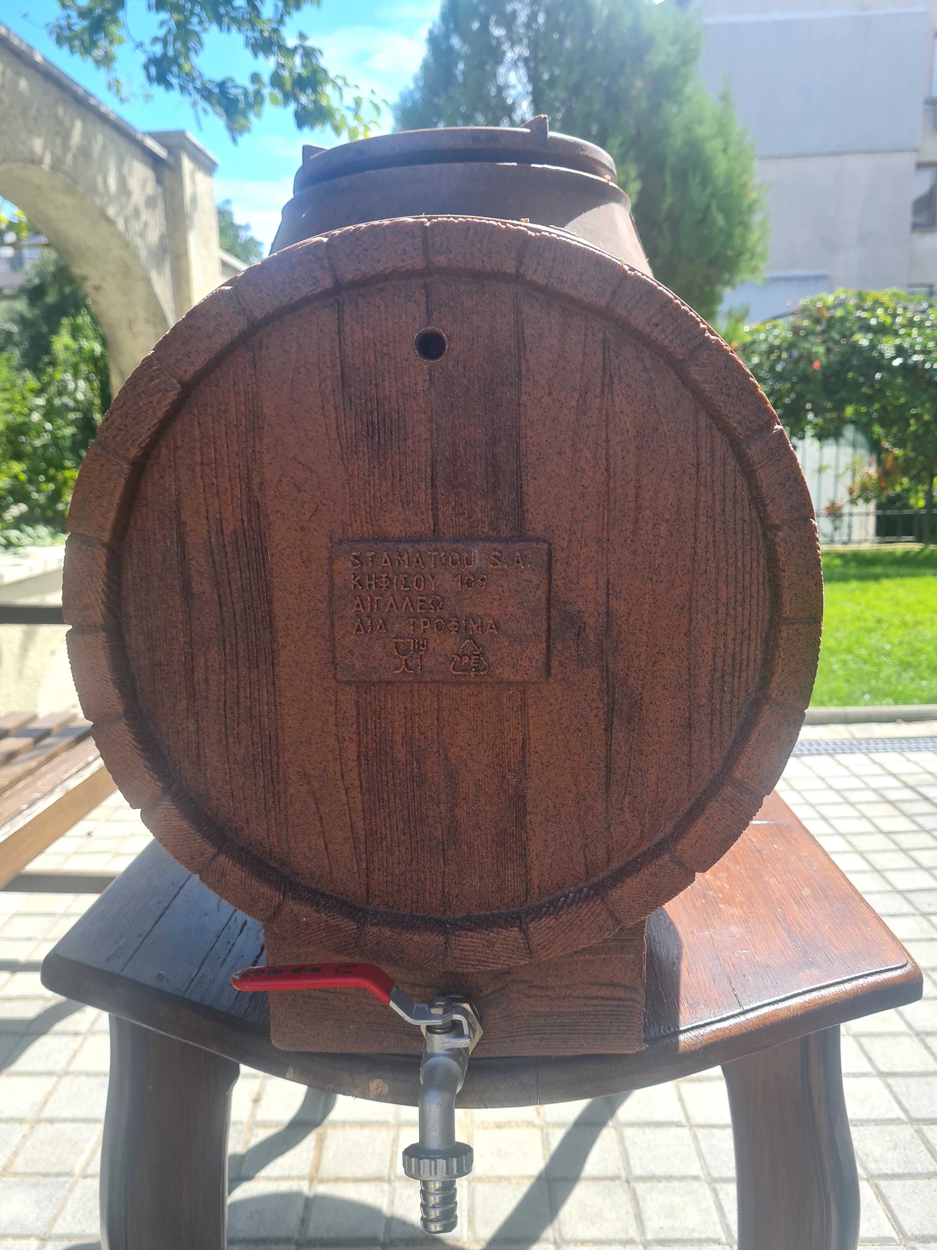 Пластмасови бурета за вино