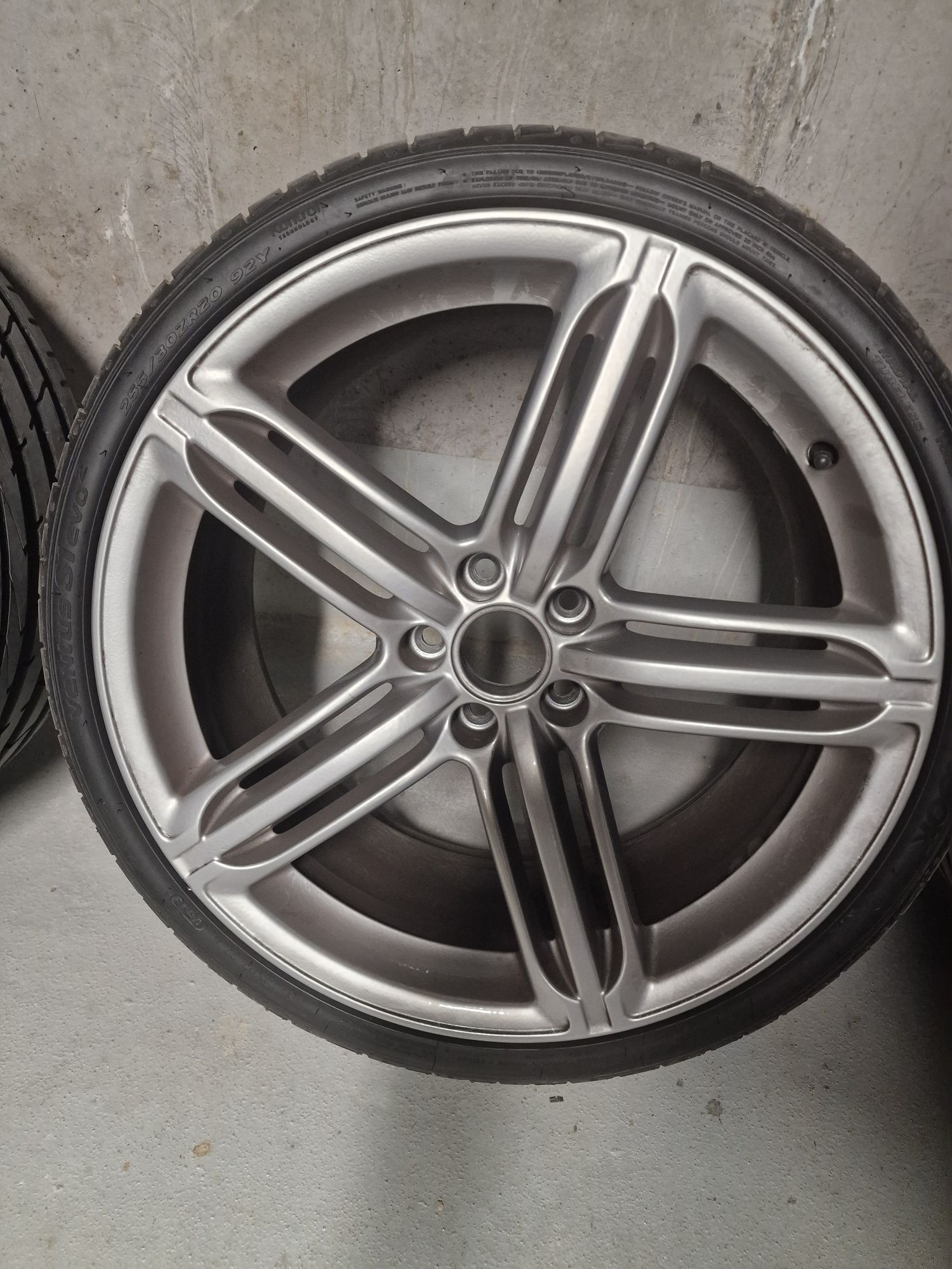 Jante Segement R20 cu anvelope vara 255 30 20 HANKOOK Ventus S1 Evo2