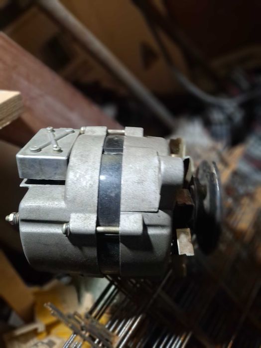 Генератор Зил-Газ-Уаз. 12в.60а.