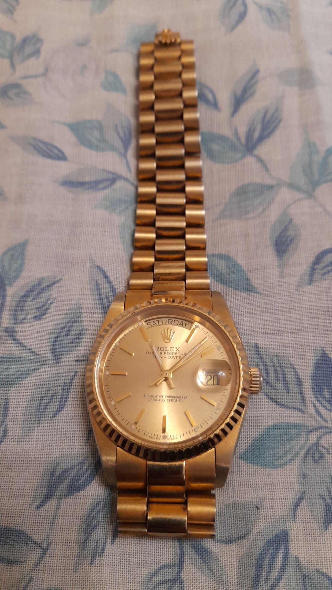 Se vinde colecție ceasuri Automatic .. Rolex day  date 18k ...