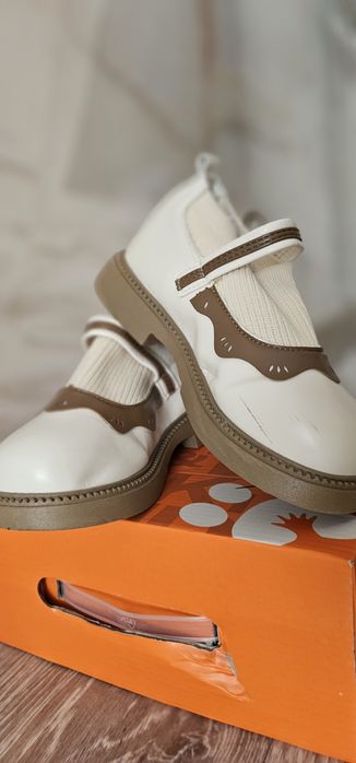 Детские туфли для девочек.