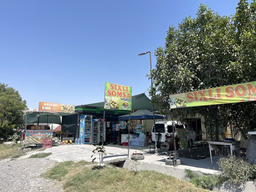 Xovli uy tayyor biznesi bilan sotiladi