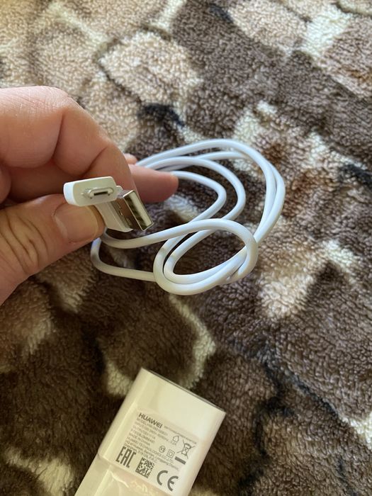 Vand Incarcator Retea Cu Cablu microUSB