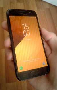Продам Samsung A3 мобильный телефон