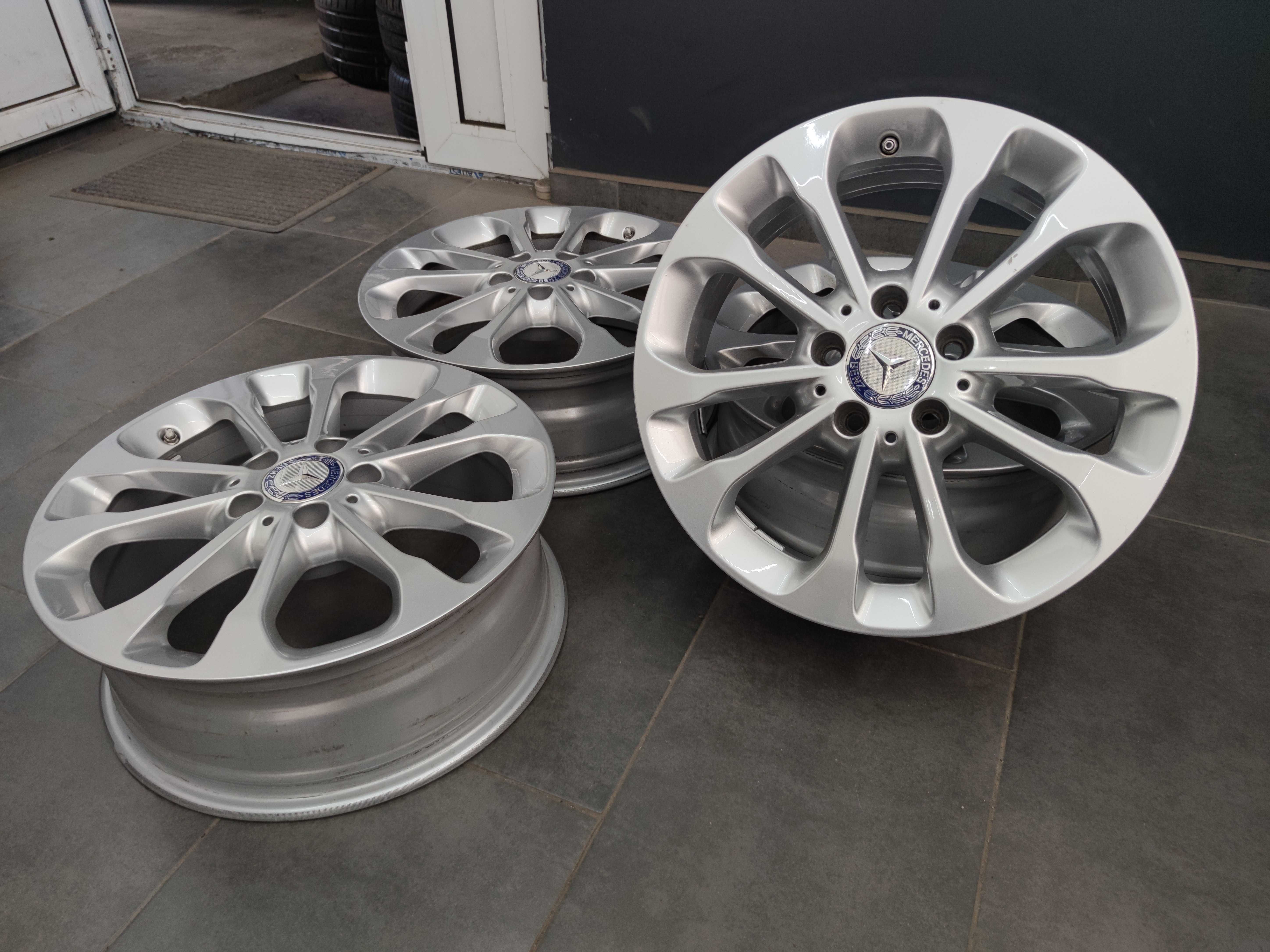 Джанти 17 - Mercedes GLA -