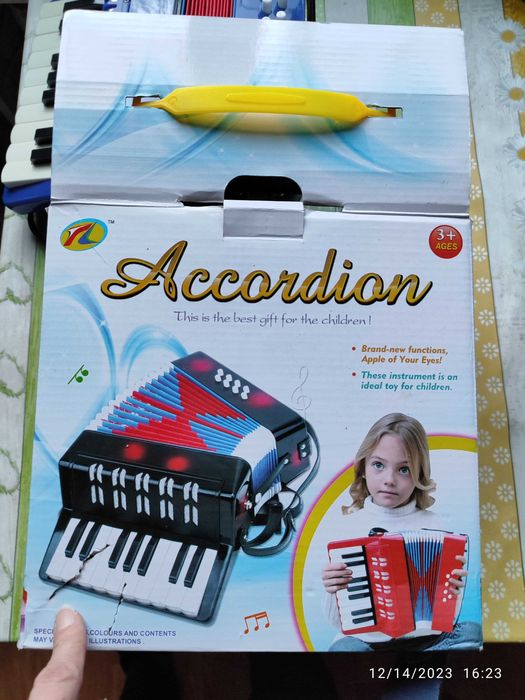 Детски акордеон играчка Bontempi