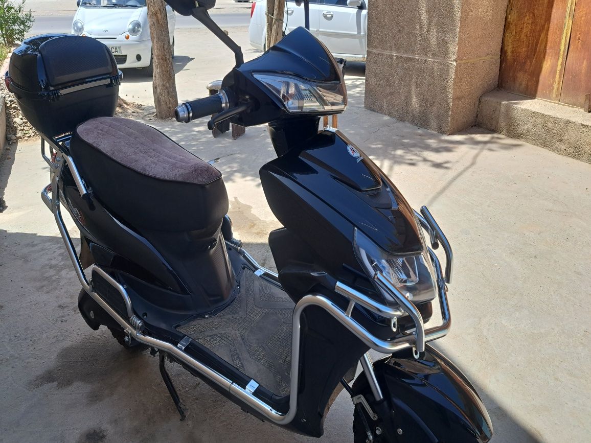 Armado moto tesla