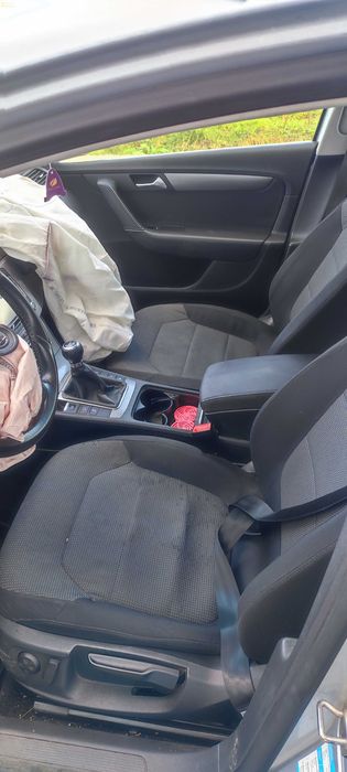 Dezmembrez volkswagen vw passat B7 2011 2.0 CFFB cv 6T LNZ vopsea LA7W