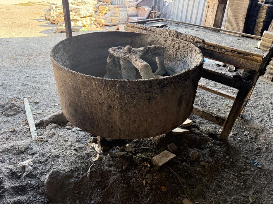 Продаётся действующий цех по производству брусчатки