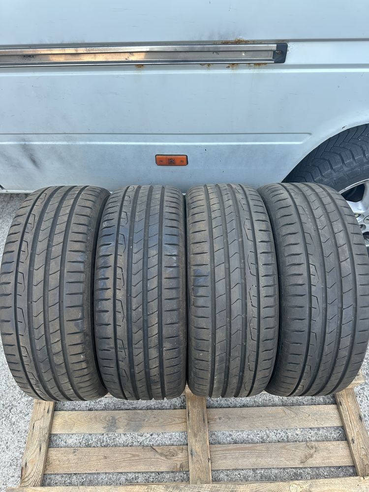 215/55/17 Continental dot23