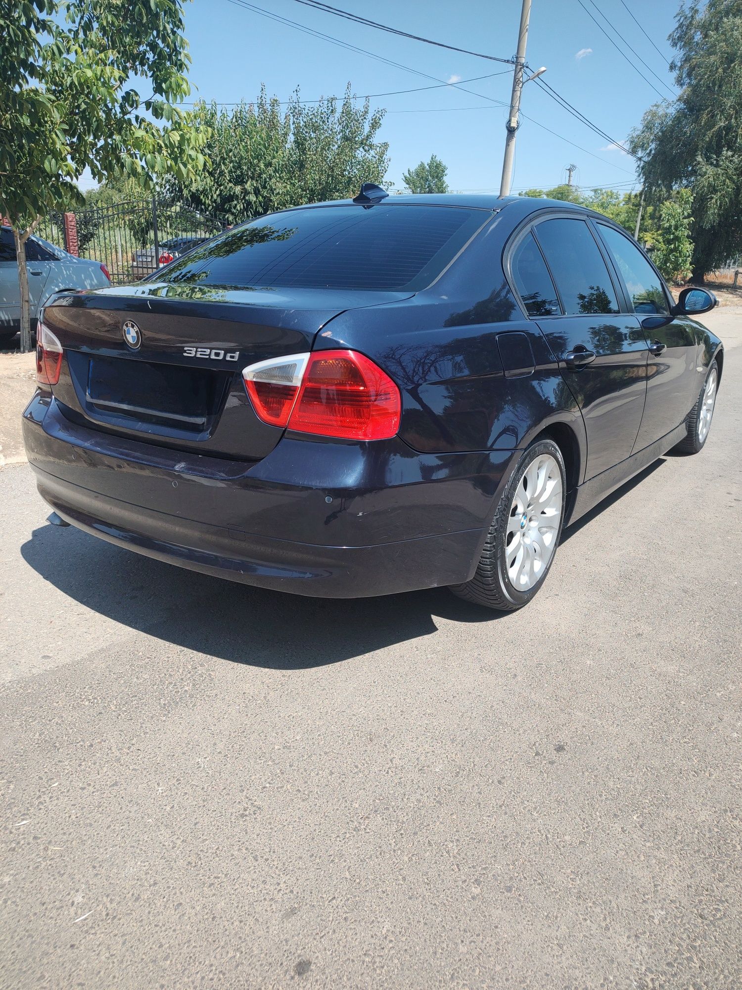 BMW e90/320d /163 cai
